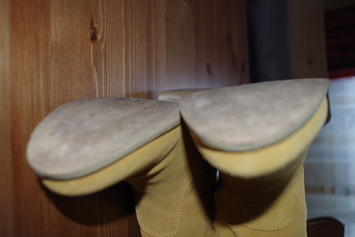 Bottes jaune 39 à enfiler avec tire-botte sur la tige - photo numéro 3