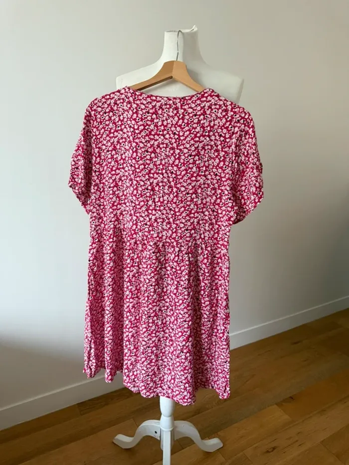 Jolie robe d’été L/40 - photo numéro 3