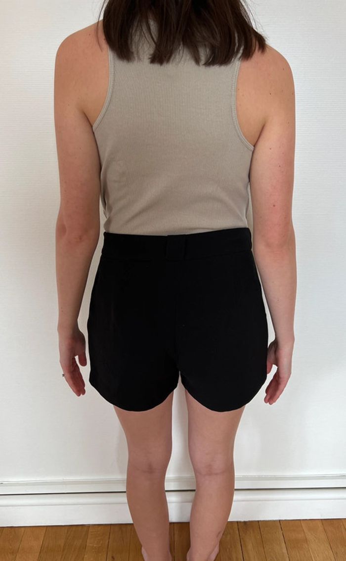 Short noir Etam taille 38 - photo numéro 2