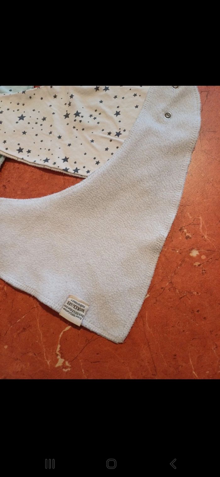 Lot de 5 bavoirs - photo numéro 2