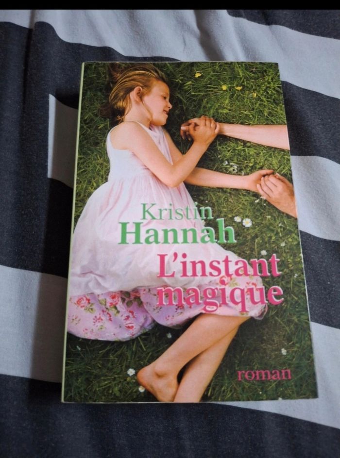 Livre l'instant magique - photo numéro 1