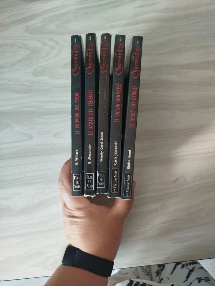 📚 Lot de 5 romans Charmed – Éditions Fleuve Noir (M6) - photo numéro 3