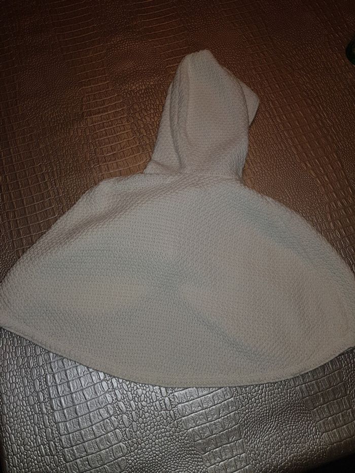 Cape 9 mois - photo numéro 2