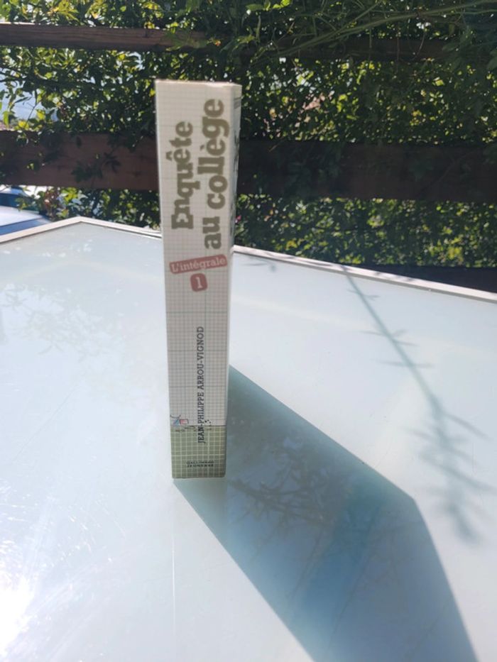 Roman grand format Enquête au Collège, L'integrale 1 - photo numéro 6