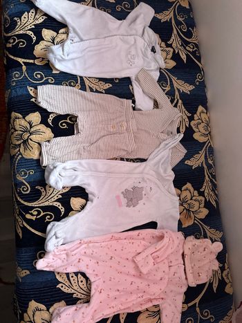 Vêtements 1 mois 