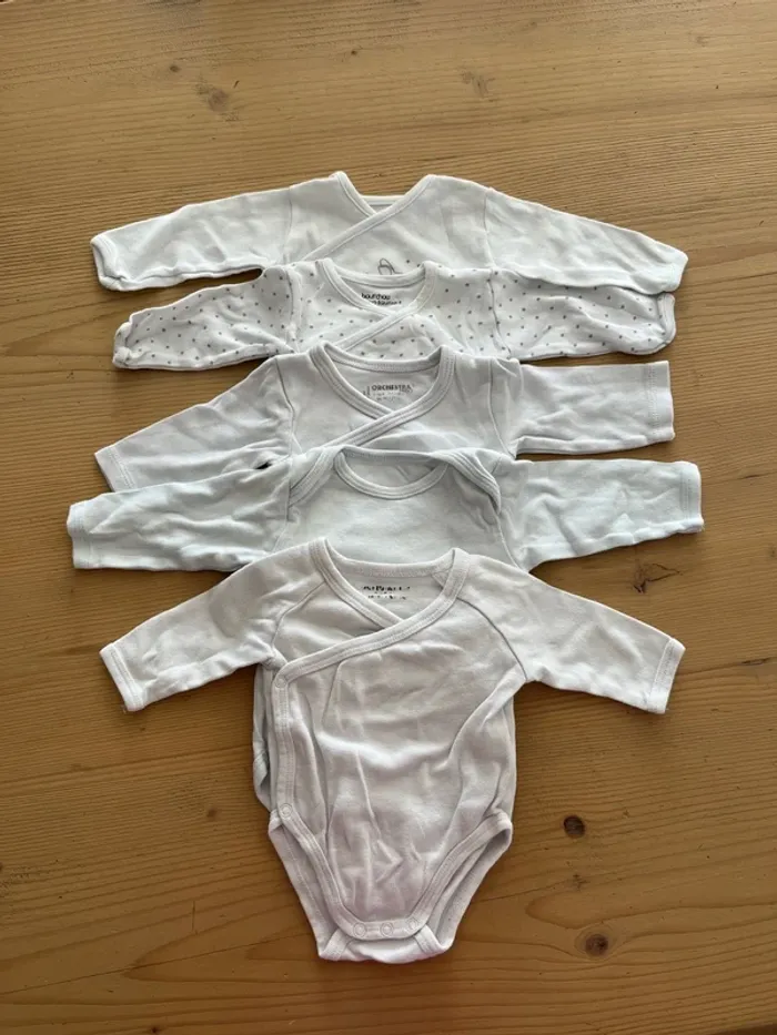 Lot de 5 bodies 1 mois