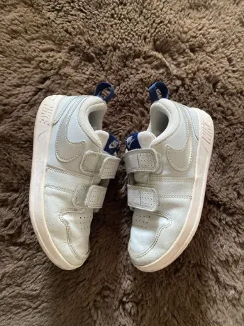 Basket nike taille 30