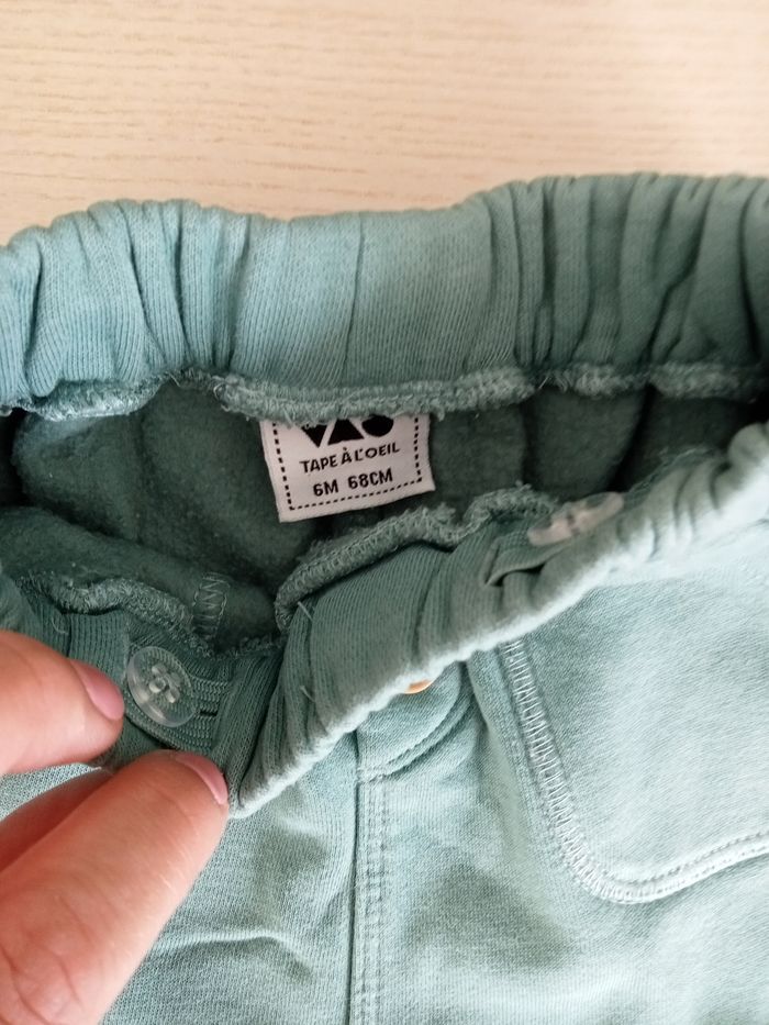 Pull et pantalon - photo numéro 3