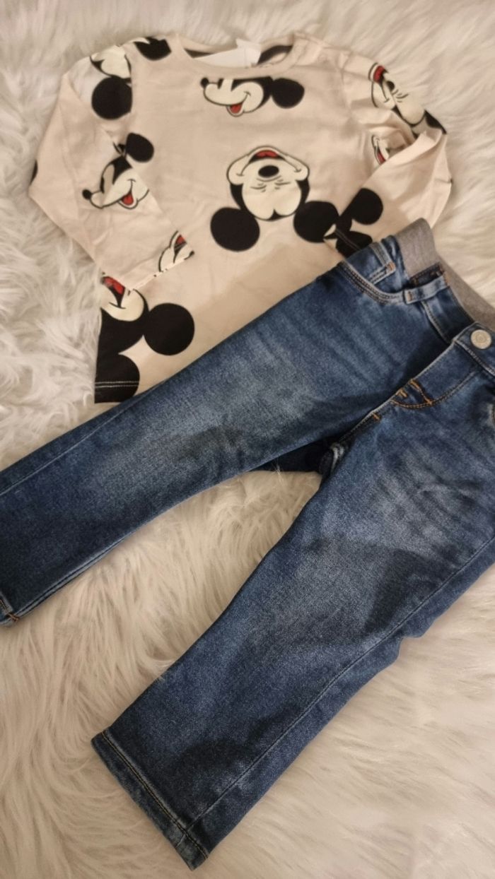 NEUFS 💙💙ENSEMBLE teeshirt ml et jeans 18 mois (86cm) garçon💙💙💙💙
