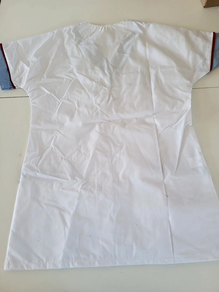 Lot de 2 blouses médicale pour infirmière aide soignant en S neuve 🏷 - photo numéro 6