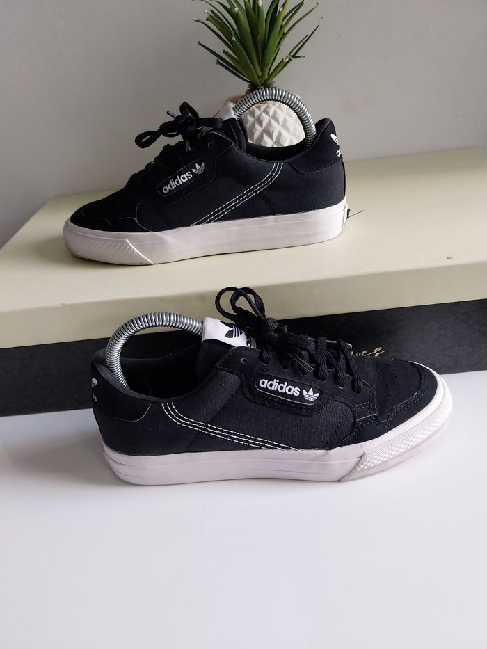 Baskets adidas taille 37.5