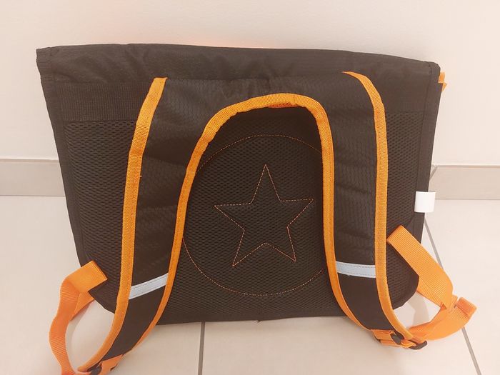 Cartable dragon Ball z - photo numéro 4