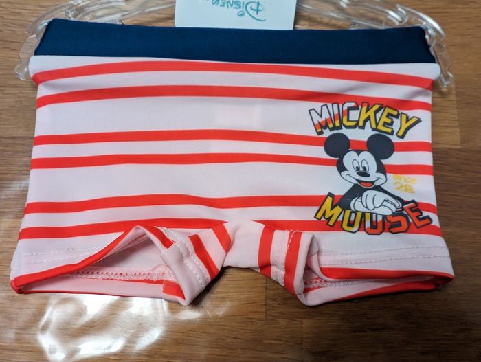 Maillot de bain Mickey garçon 6 mois Disney Neuf avec étiquette - photo numéro 3