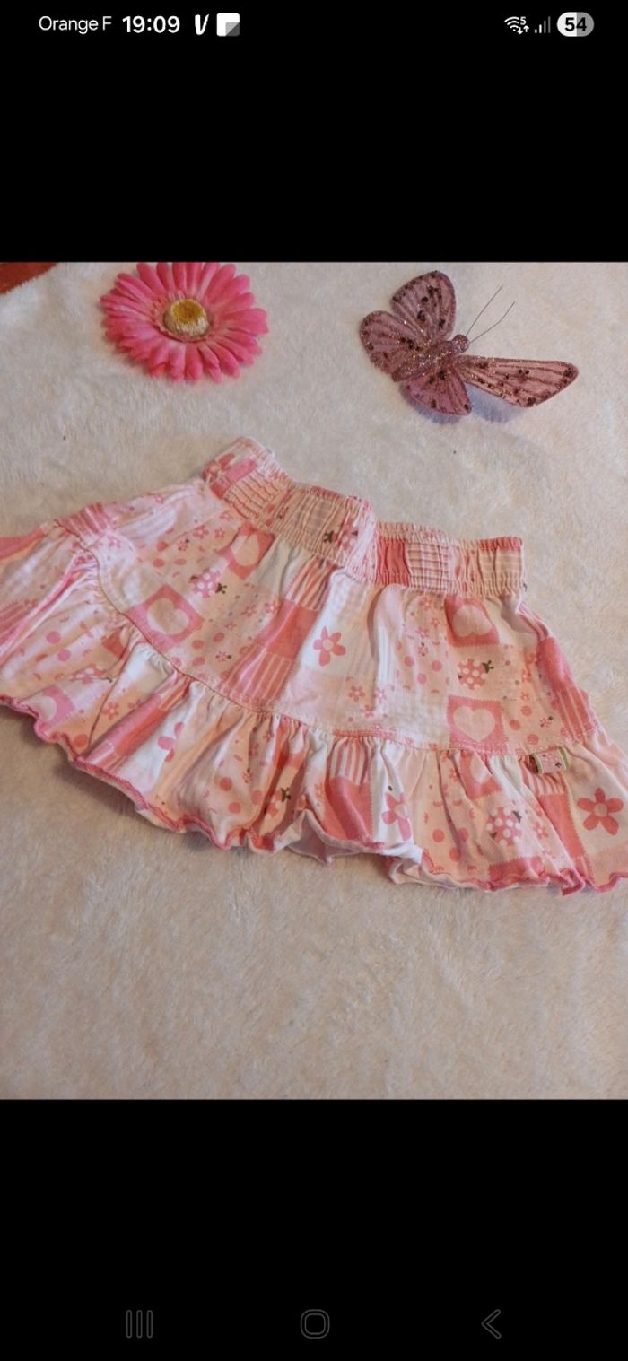 Jupe bébé taille 6 mois - photo numéro 1