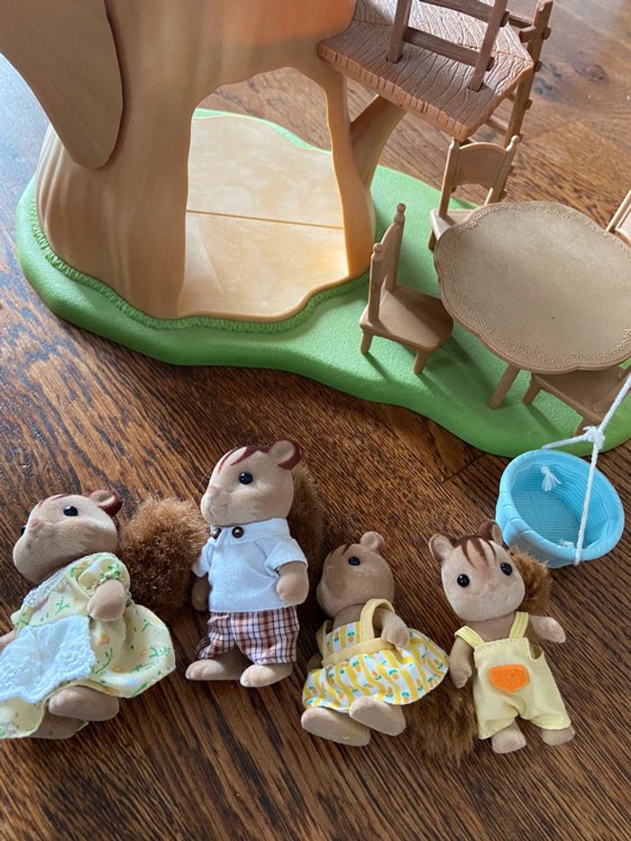 Maison arbre cabane écureuils  sylvanian families - photo numéro 3