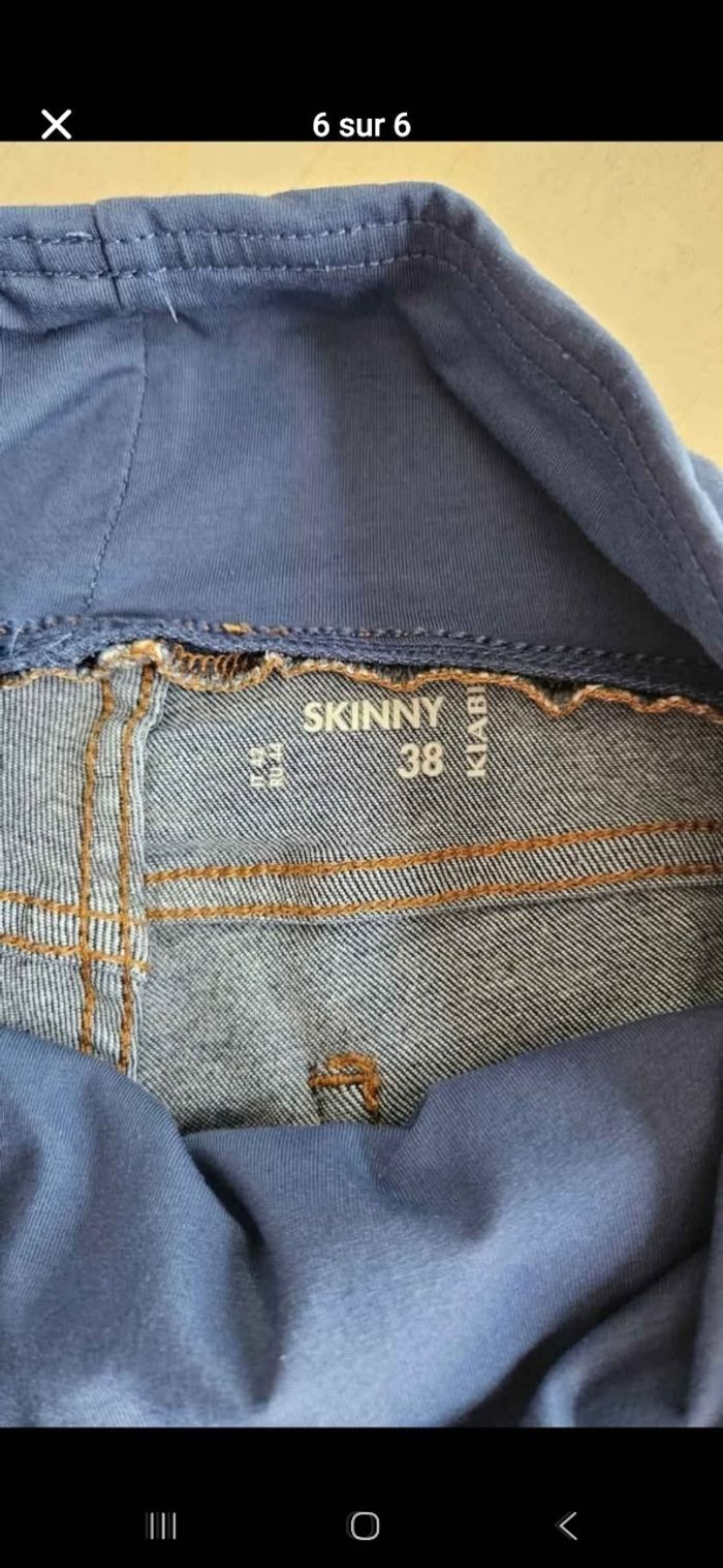 Vends trois jeans de grossesse - photo numéro 2