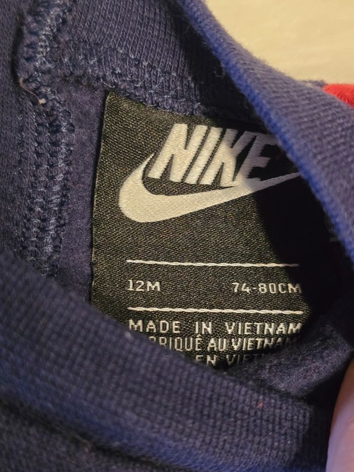 💙🤩😍jogging  molleton NIKE   12 mois garçon 💙🤩😍 - photo numéro 4