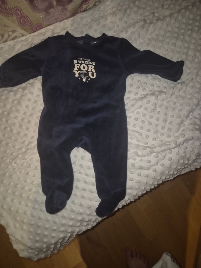 Lot pyjama 10p - photo numéro 9