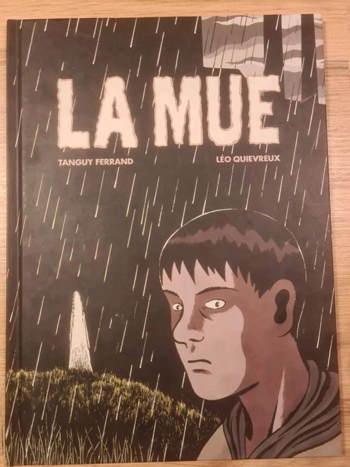 La mue Tanguy Ferrand Léo Quievreux