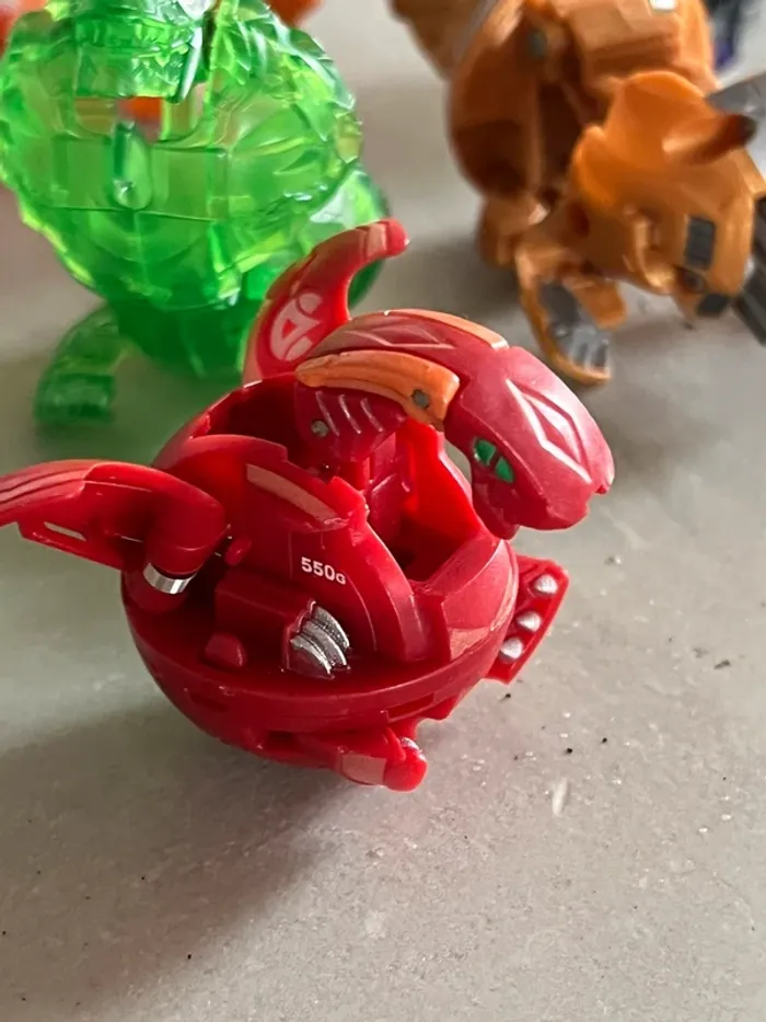 Lot de 10 Bakugan - photo numéro 6