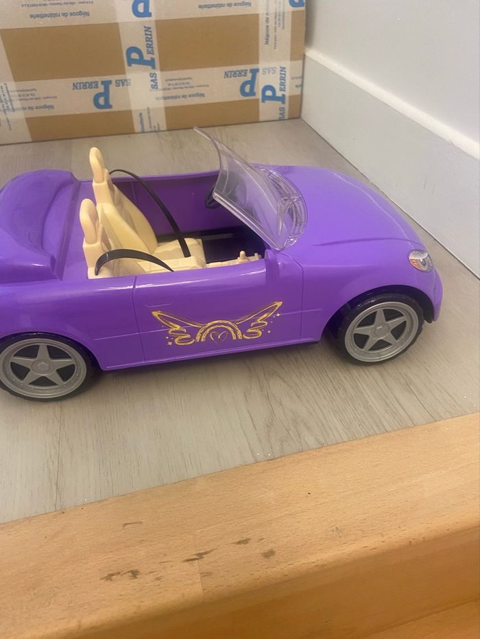 Voiture - photo numéro 1
