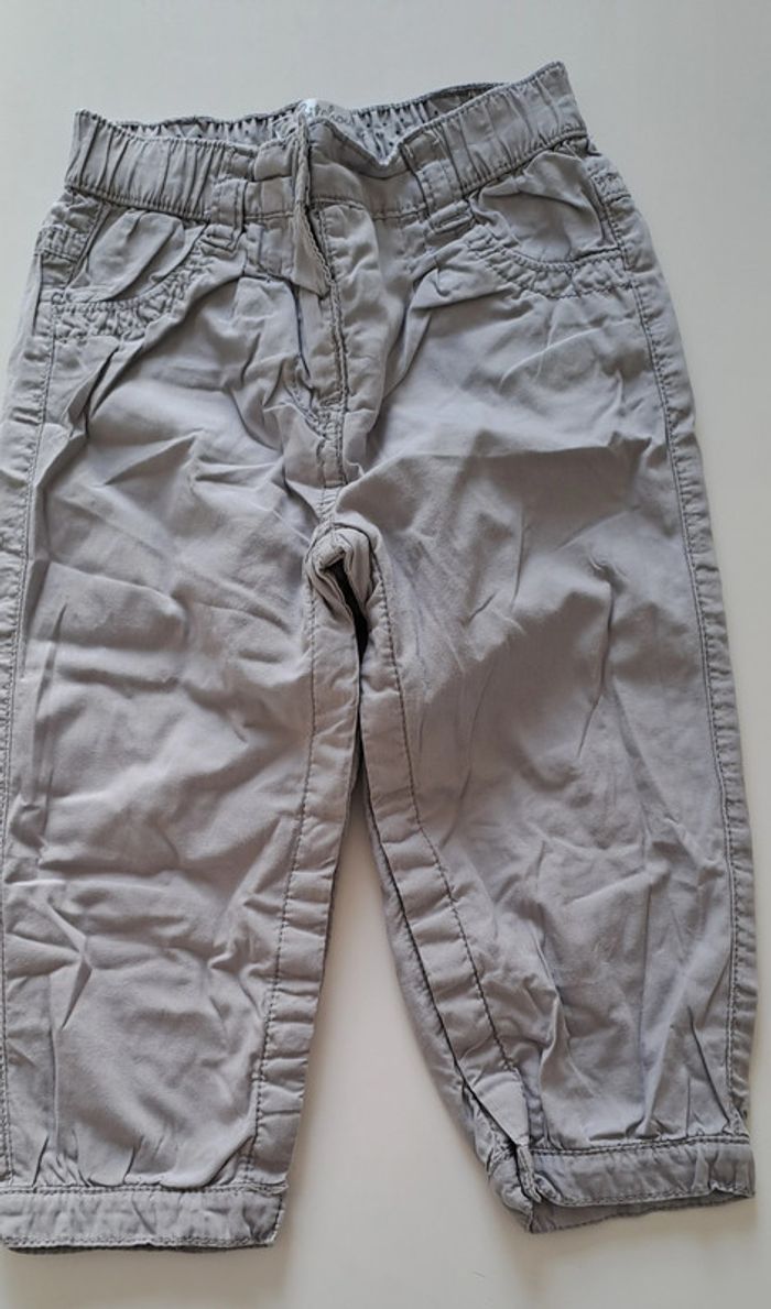 Lot de 2 pantalons fille Kiabi 18 mois - photo numéro 6