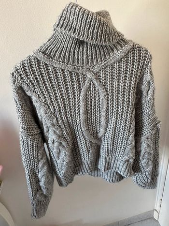 Gros pull à col roulé gris