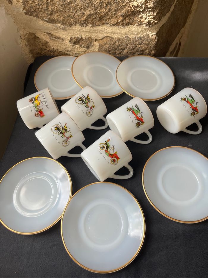 Magnifique lot de 6 tasses et 6 sous tasses à cafe Arcopal Vintage - photo numéro 9