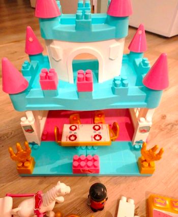 Pièces château princesse - ecoiffier