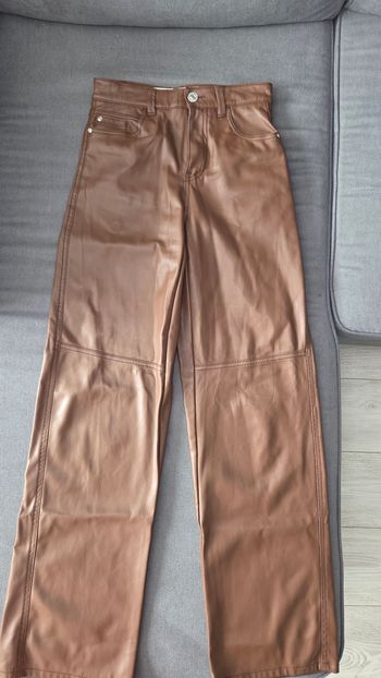 Pantalon similicuir Bershka taille XS