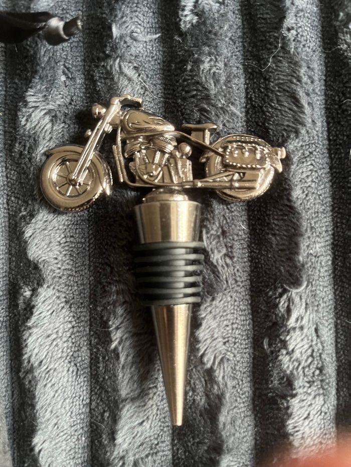 Bouchon de vin - photo numéro 2