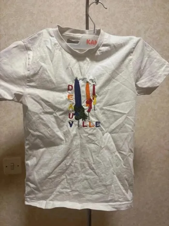 T shirt taille 10ans écrit Deauville marque Paul Lucas