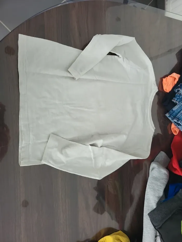 Tee shirt 8 ans 138cm tape a l oeil manche longue - photo numéro 4