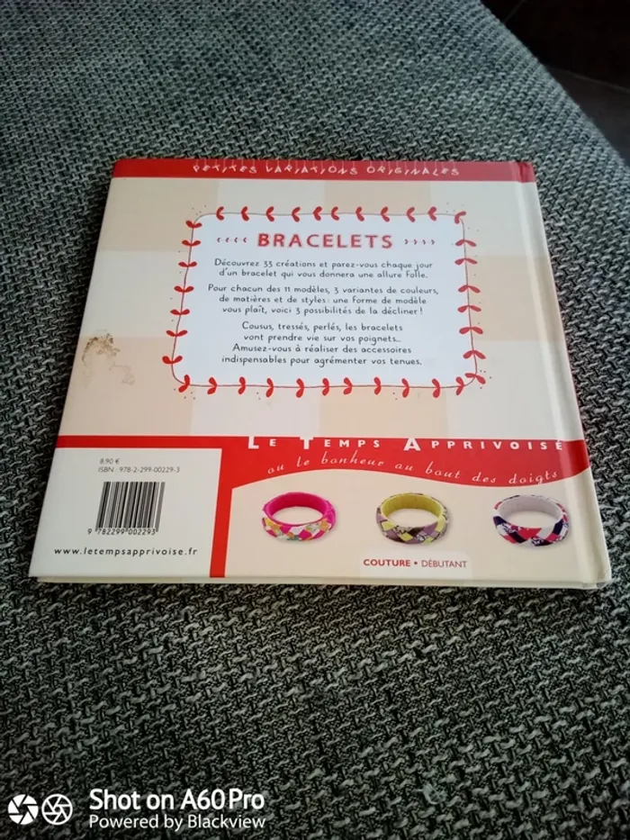 Livre pour fabriquer des bracelets - photo numéro 2