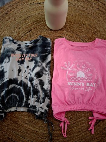 2 tee shirts 10ans