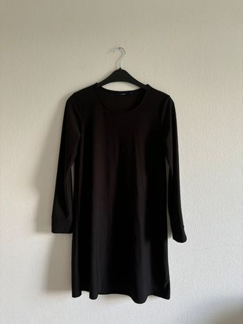 Robe noire unie