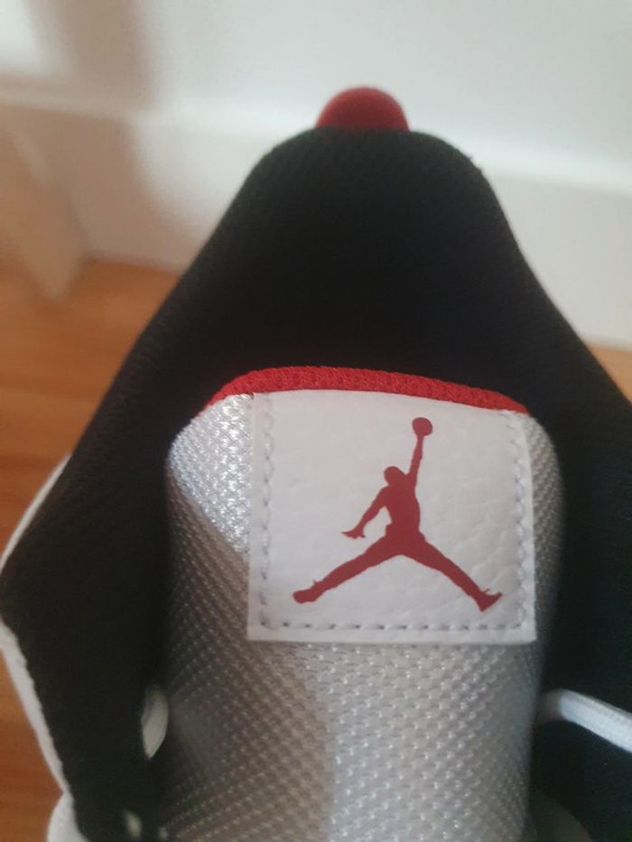 Nike Jordan Aura Max (38) - photo numéro 6