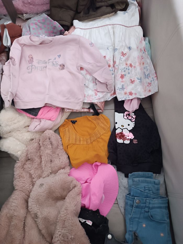 Lot vêtements fille 2/3 ans - photo numéro 5