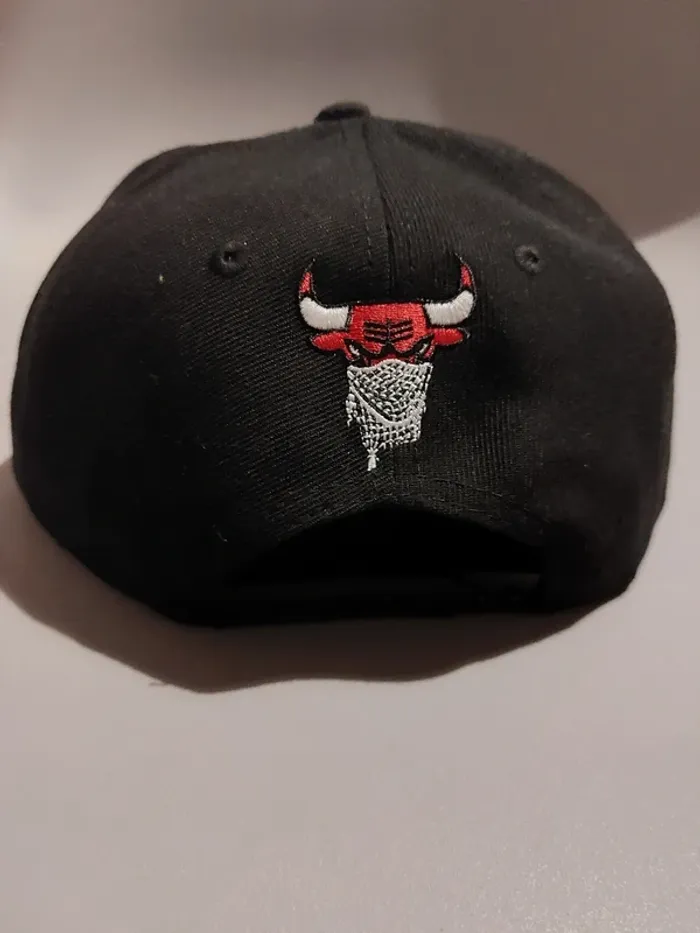 Casquette snapback US Bulls guepard neuve - photo numéro 3