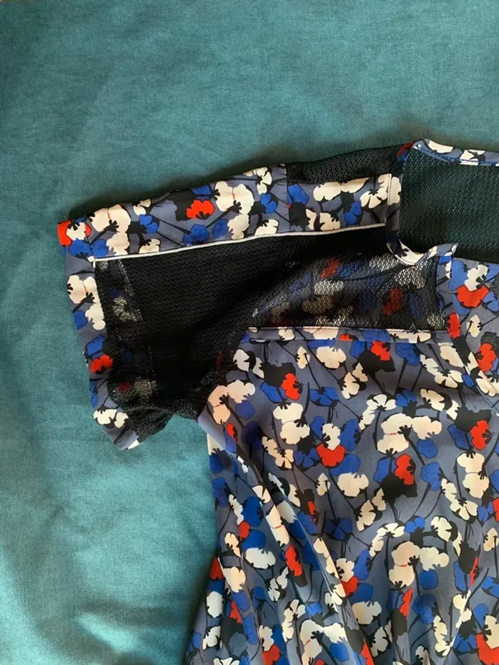 Robe an’ge taille 2 bleus à fleurs neuve - photo numéro 3