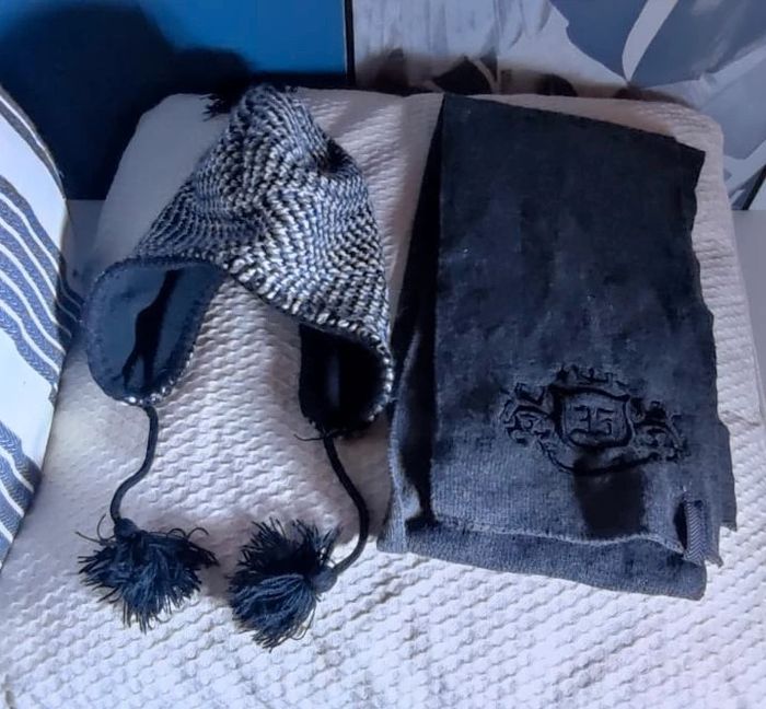 Ensemble bonnet + écharpe