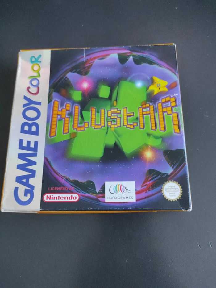 Klustar Nintendo game boy color