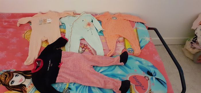 Vêtements et chaussures bébé de 0 à 18 mois - photo numéro 5