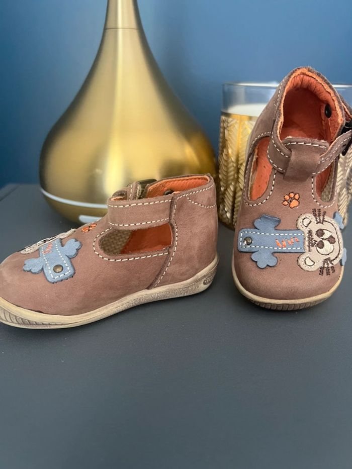 Chaussure enfant T.16 neuve - photo numéro 5