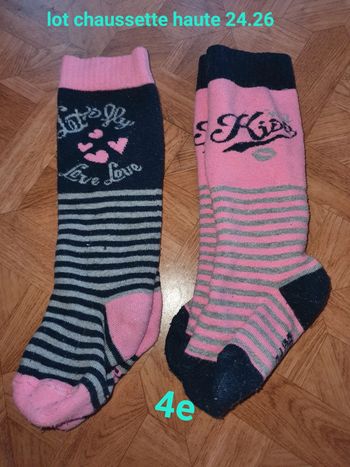 Lot de grande paire chaussette 24.26