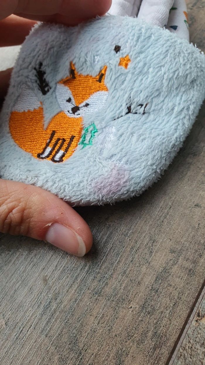 Chausson taille 15 16 en très bon état - photo numéro 2