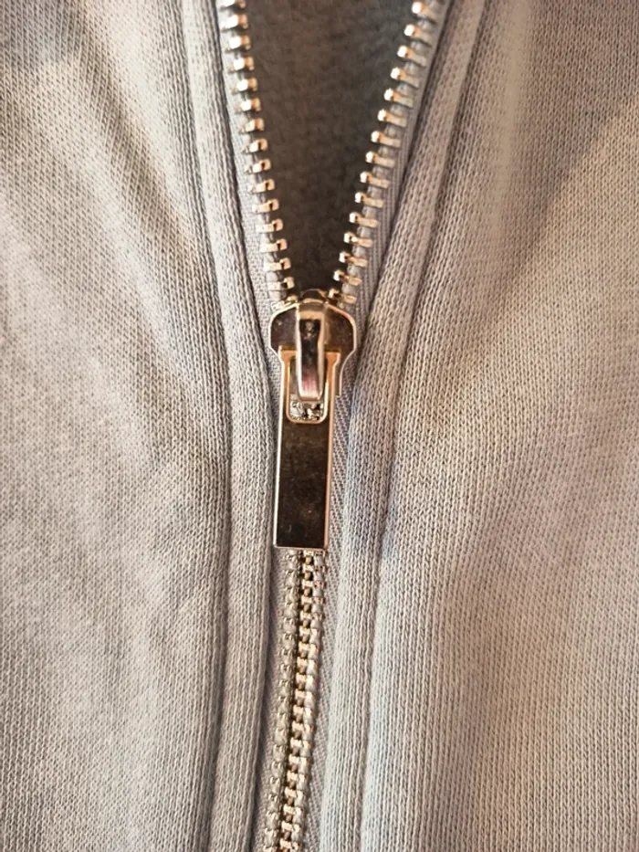 Sweat zippé à capuche Kiabi en M - photo numéro 3