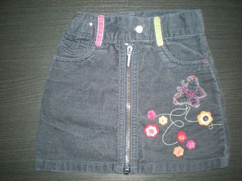 Jupe Okaïdi 3 ans très bon état