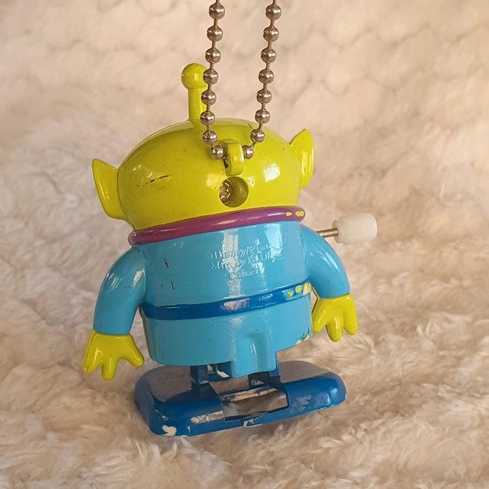 Figurine jouet porte clé alien little green men disney pixar - photo numéro 4