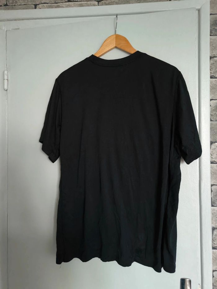Tee shirt noir Nike taille L - photo numéro 4